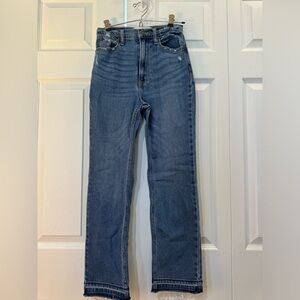Abercrombie & Fitch Ankle Jeans Frayed
